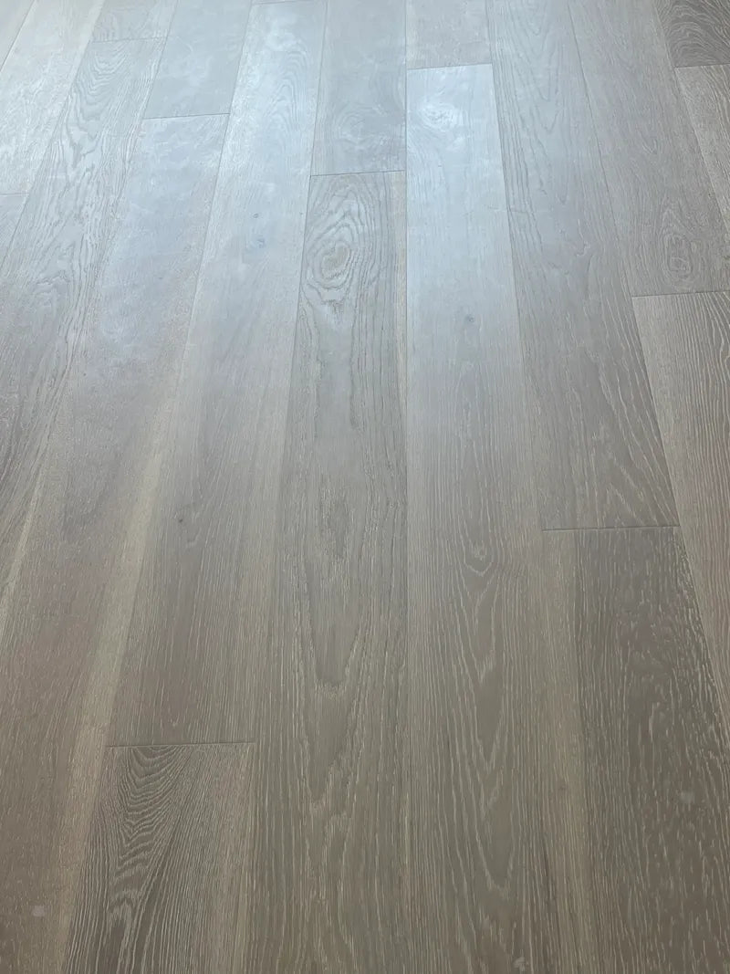 European White Oak Flooring 701